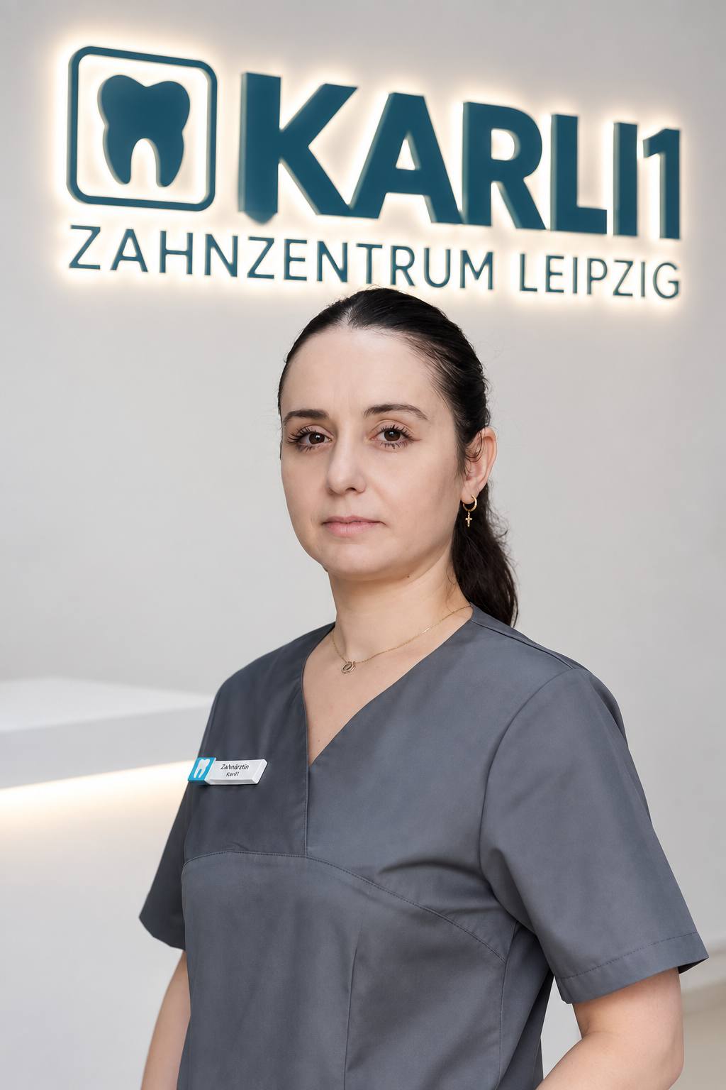 Klaudia – Zahnmedizinische Fachangestellte & Prophylaxe-Assistentin